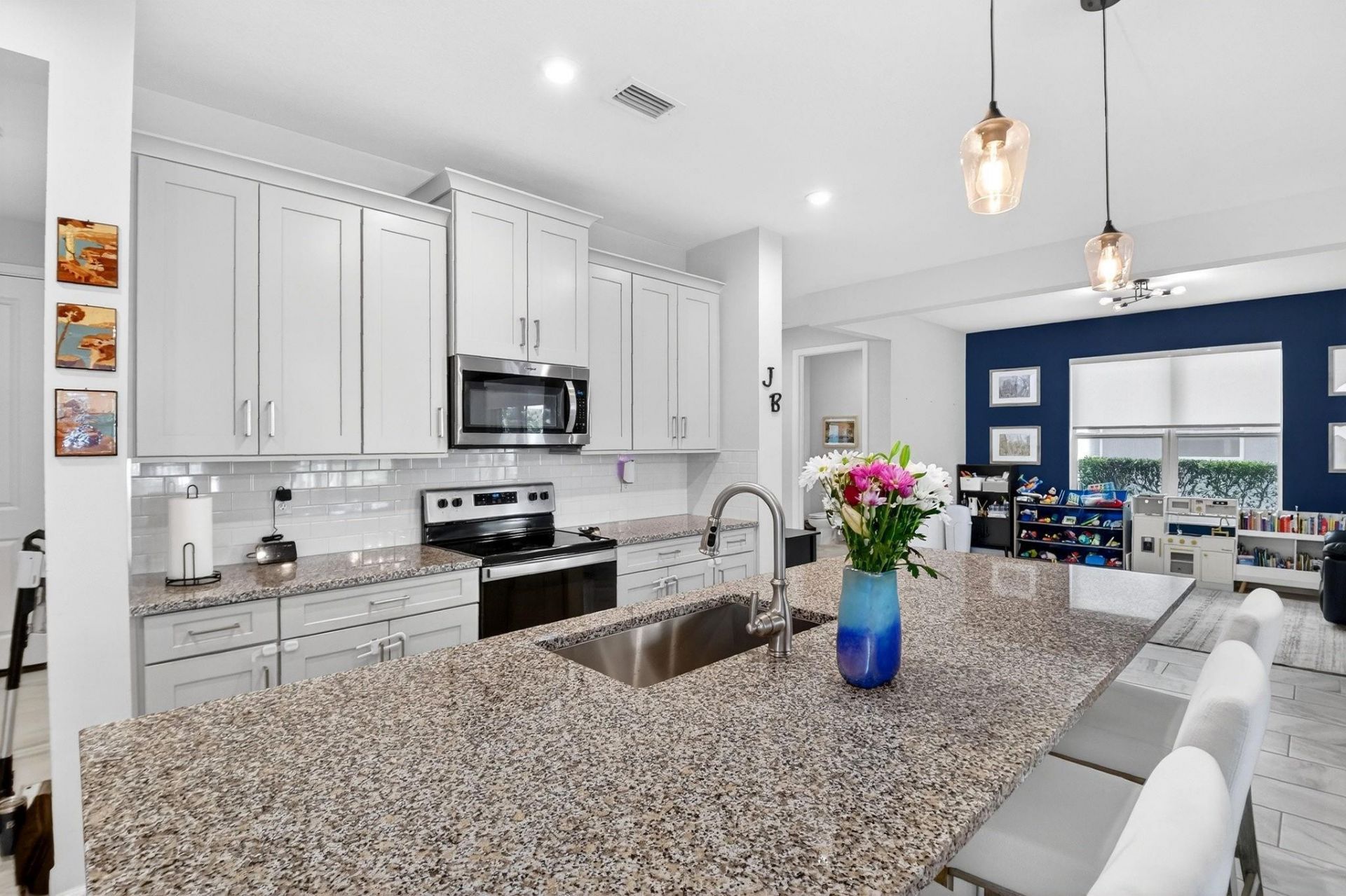 6613 Pointe Of Woods Dr, West Palm Beach, FL 33413 Photo