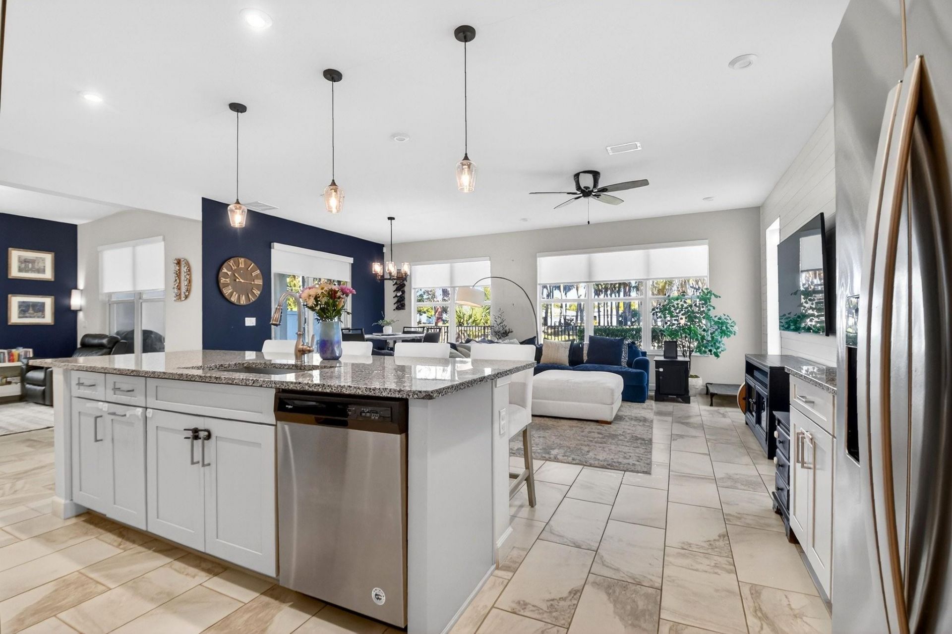 6613 Pointe Of Woods Dr, West Palm Beach, FL 33413 Photo