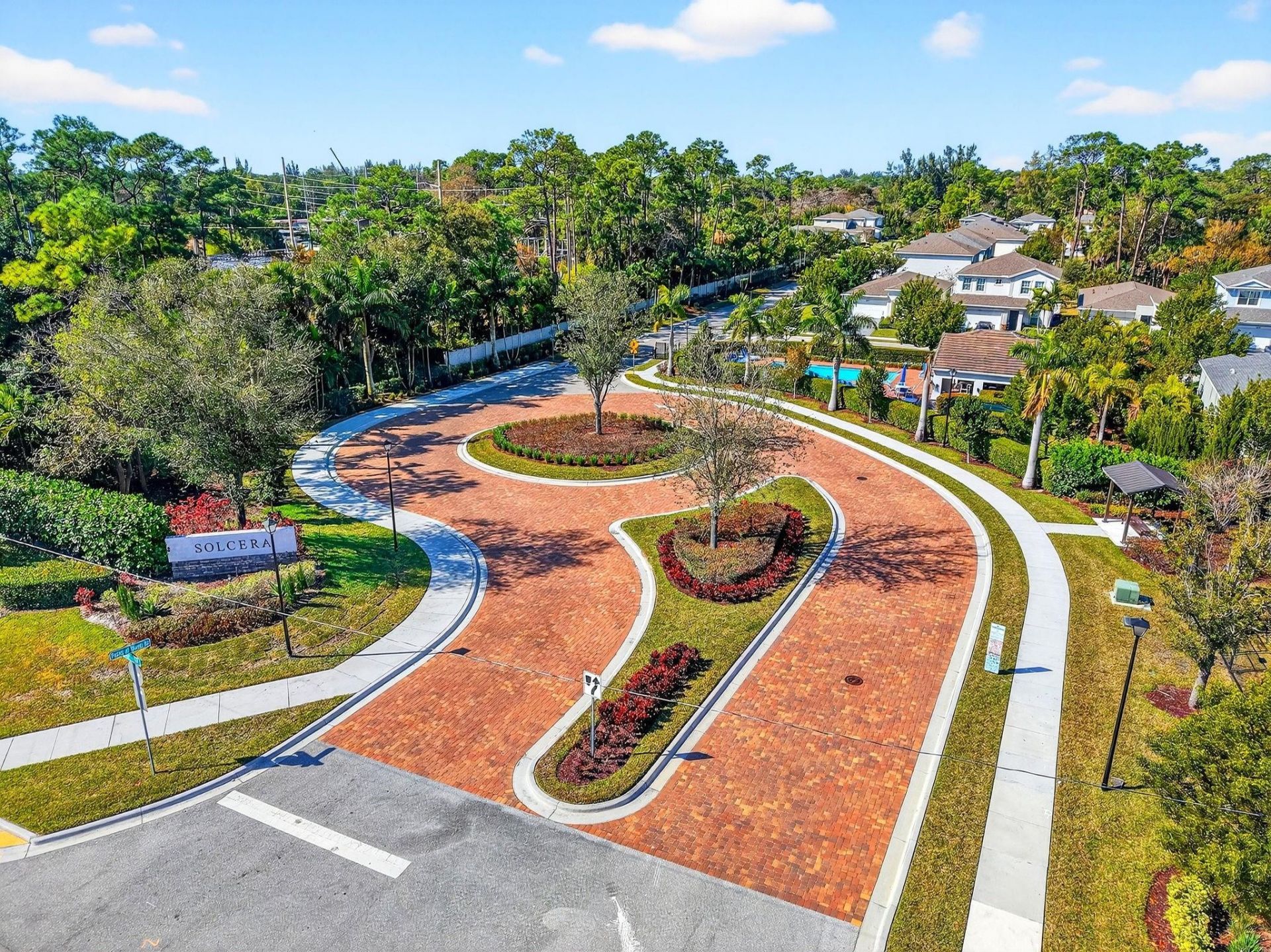 6613 Pointe Of Woods Drive, West Palm Beach, FL 33413 Photo