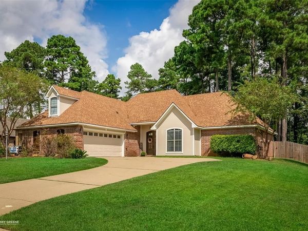 805 Grey Fox Circle , Haughton, LA 71037