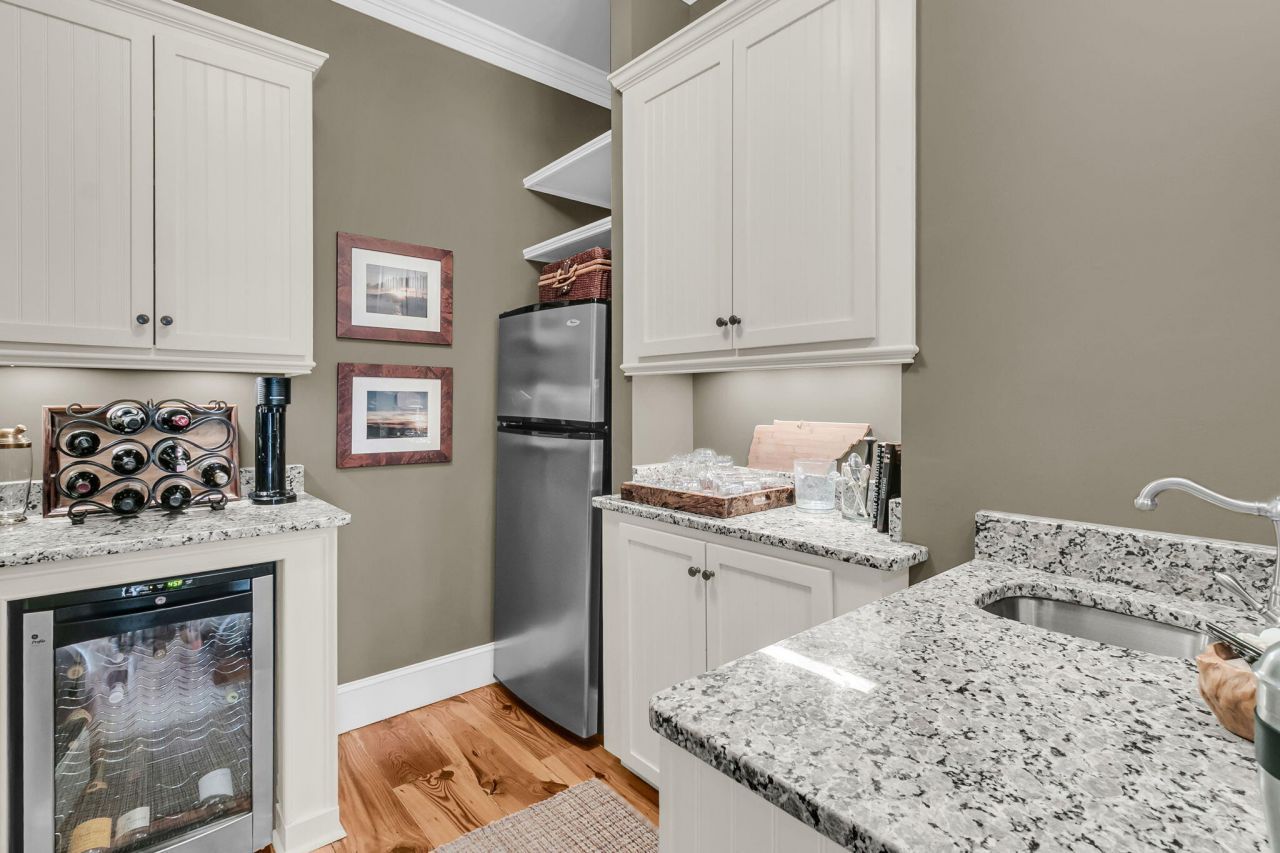 64 Sowell Street Photo 20