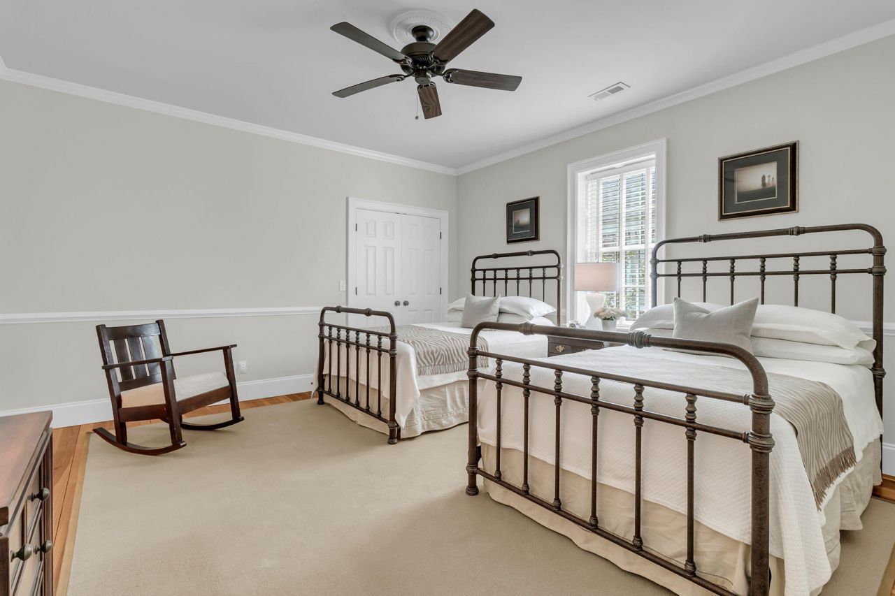 64 Sowell Street Photo 31