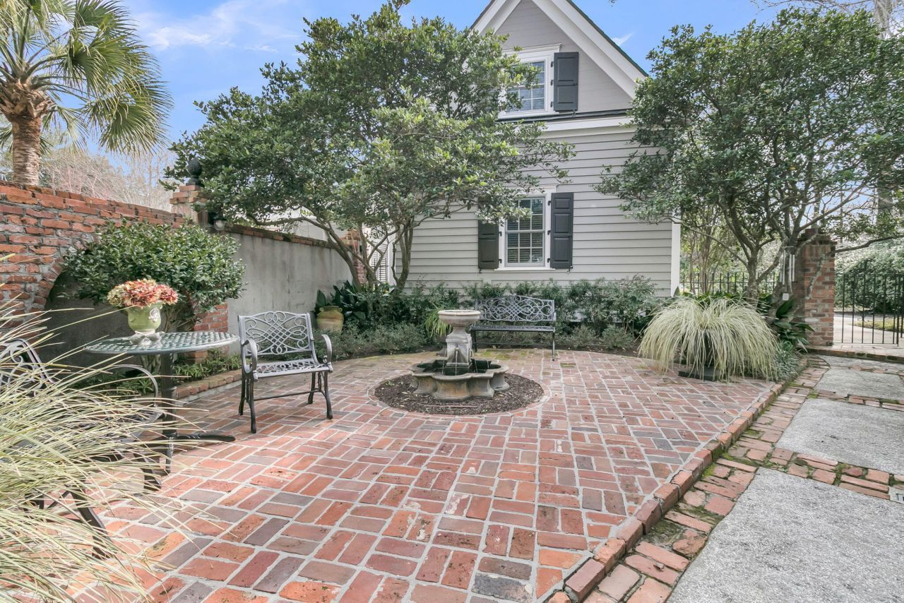 64 Sowell Street Photo 37