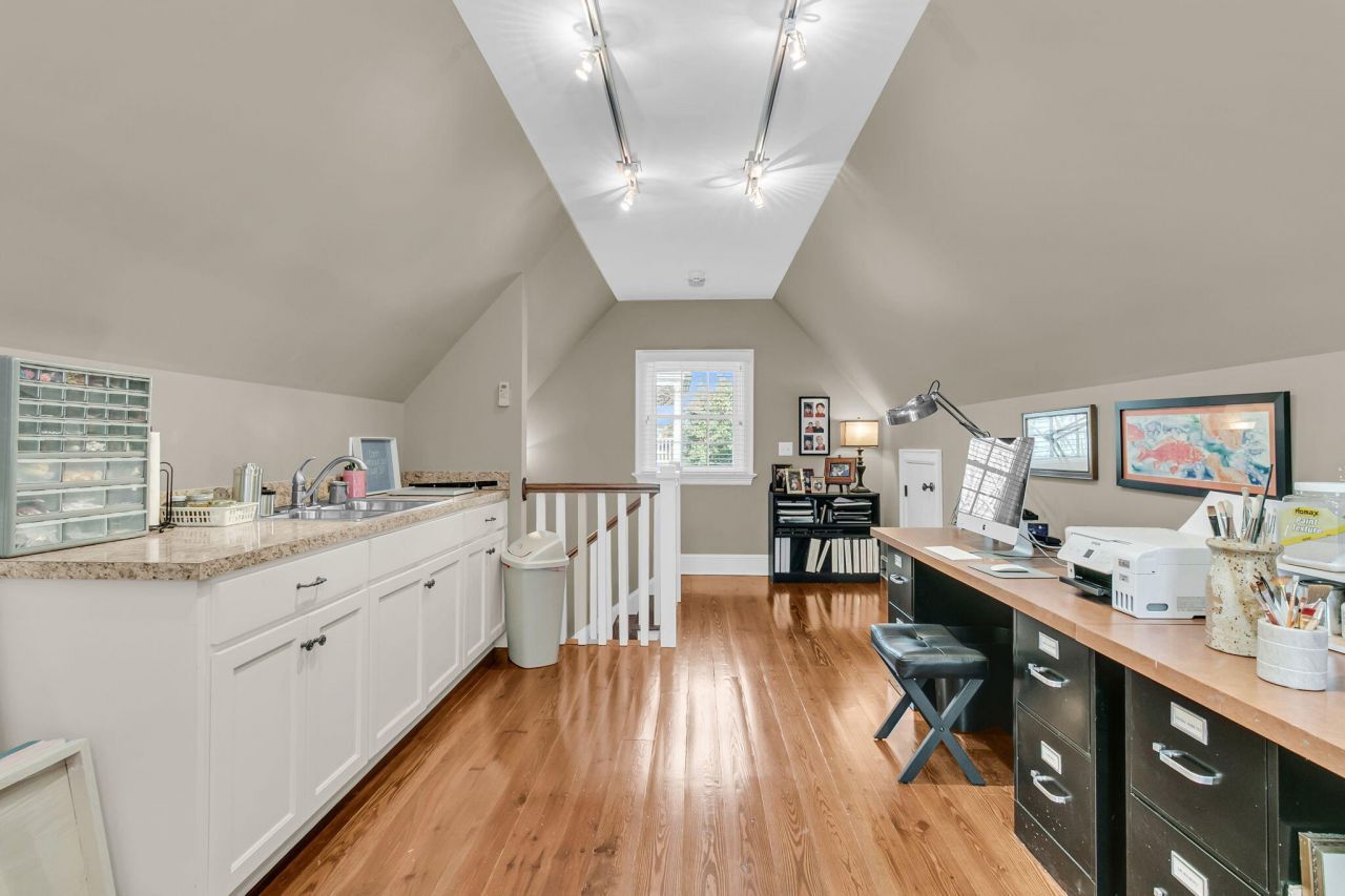 64 Sowell Street Photo 45