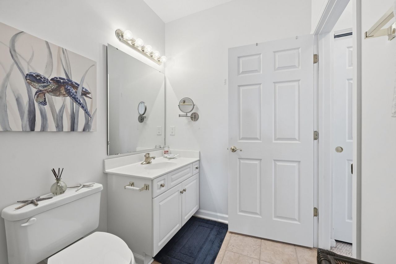 601 Hillside Dr. N Photo 14