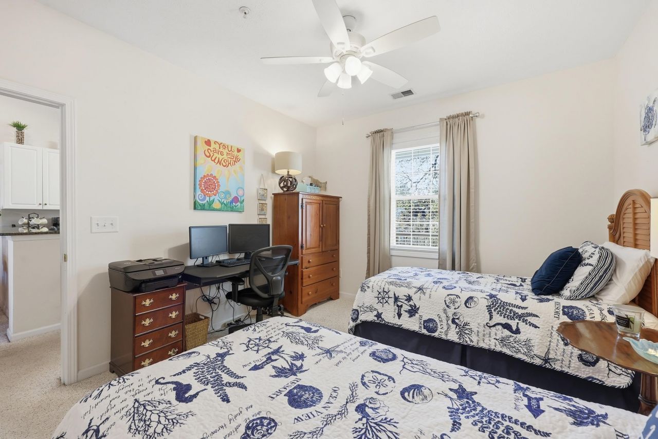 601 Hillside Dr. N Photo 17