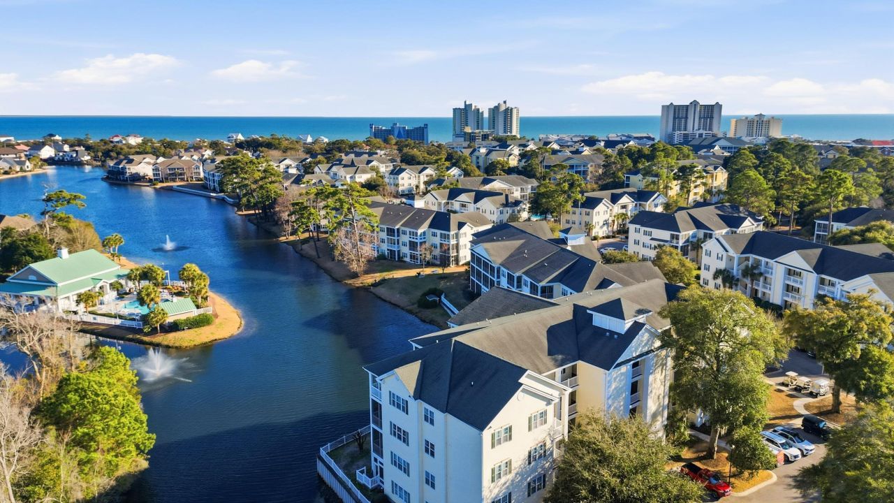 601 Hillside Dr. N Photo 23