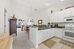 601 Hillside Dr. N photo 4