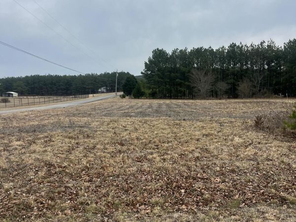 280 Stewart Road , Graysville, TN 37338