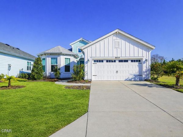 8424 Landshark Boulevard, Panama City Beach, FL 32413