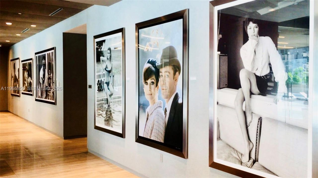 1080 Brickell Ave , Unit 2607, Miami, FL 33131 Photo