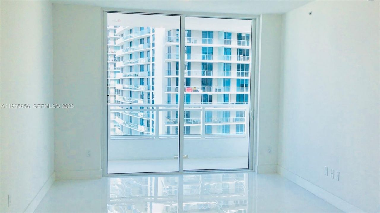 1080 Brickell Ave , Unit 2607, Miami, FL 33131 Photo