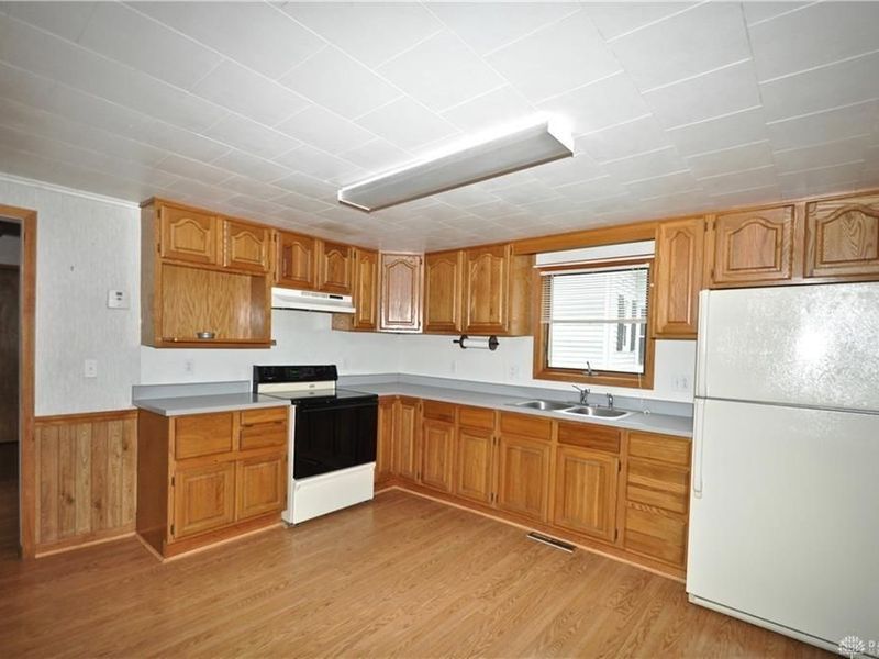 406 Washington Street, Versailles, OH 45380 Photo 6