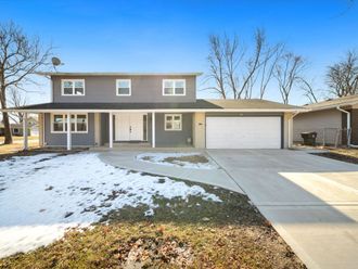 99 Essex Road Elk Grove Village, IL 60007