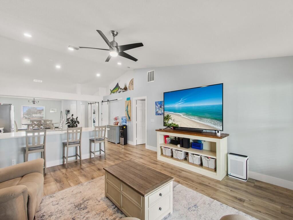 4660 SW Flintstone Drive, Port Saint Lucie, FL 34953 Photo