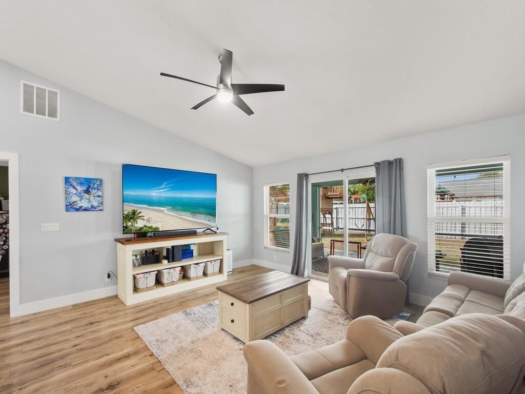 4660 SW Flintstone Drive, Port Saint Lucie, FL 34953 Photo