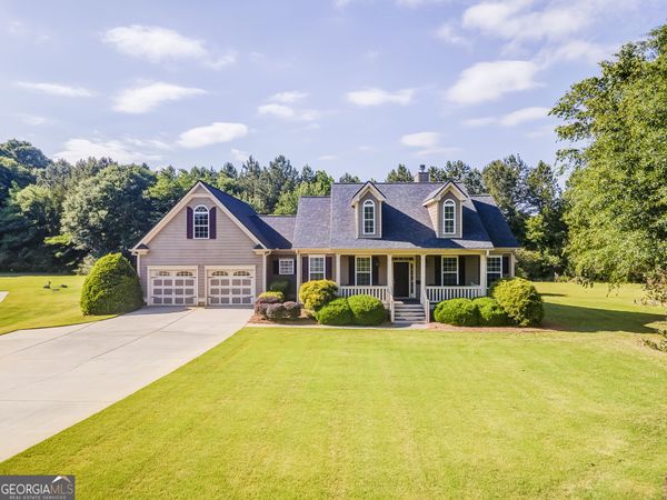 35 Applewood Lane, Taylorsville, GA 30178