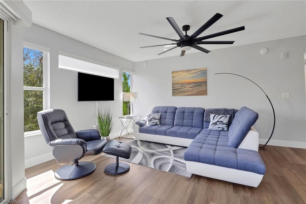 8851 Colonnades Ct W, Unit 131, Bonita Springs, FL 34135 Photo