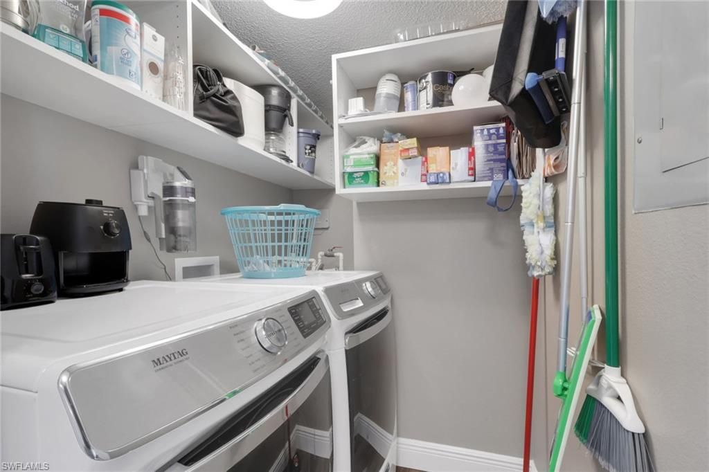 8851 Colonnades Ct W, Unit 131, Bonita Springs, FL 34135 Photo