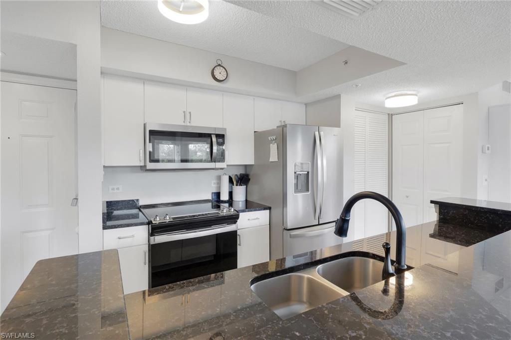 8851 Colonnades Ct W, Unit 131, Bonita Springs, FL 34135 Photo