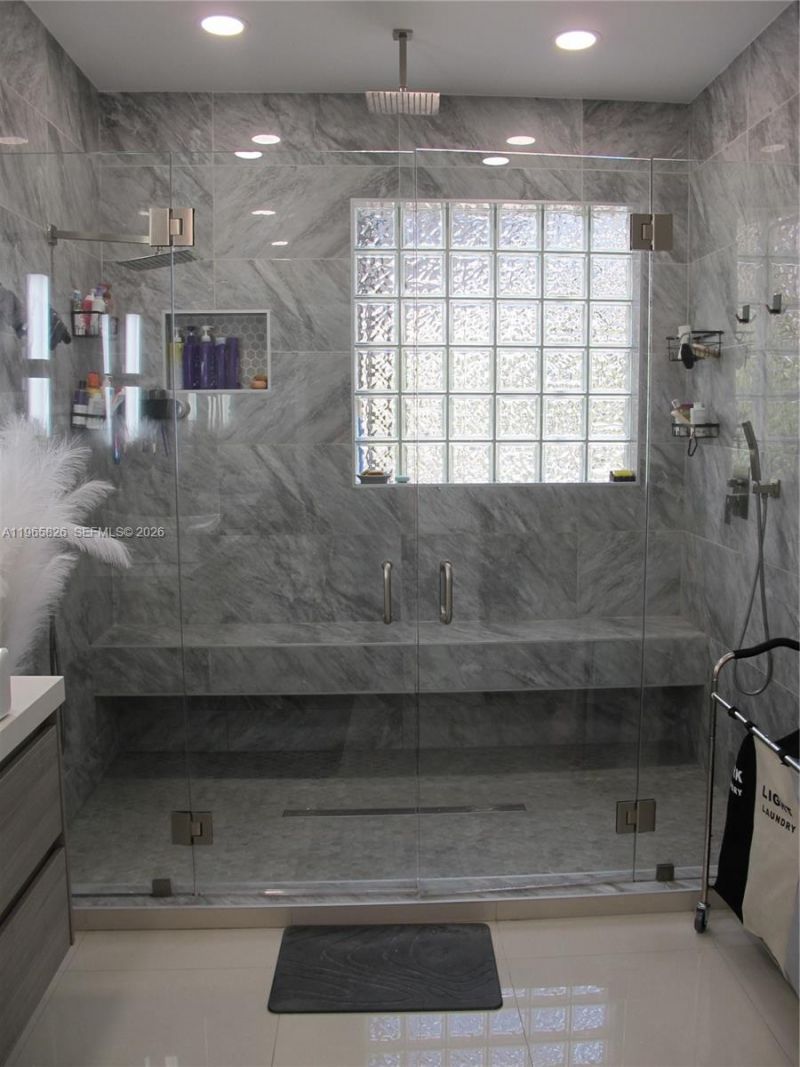 5285 NW 112th Ter, Coral Springs, FL 33076 Photo