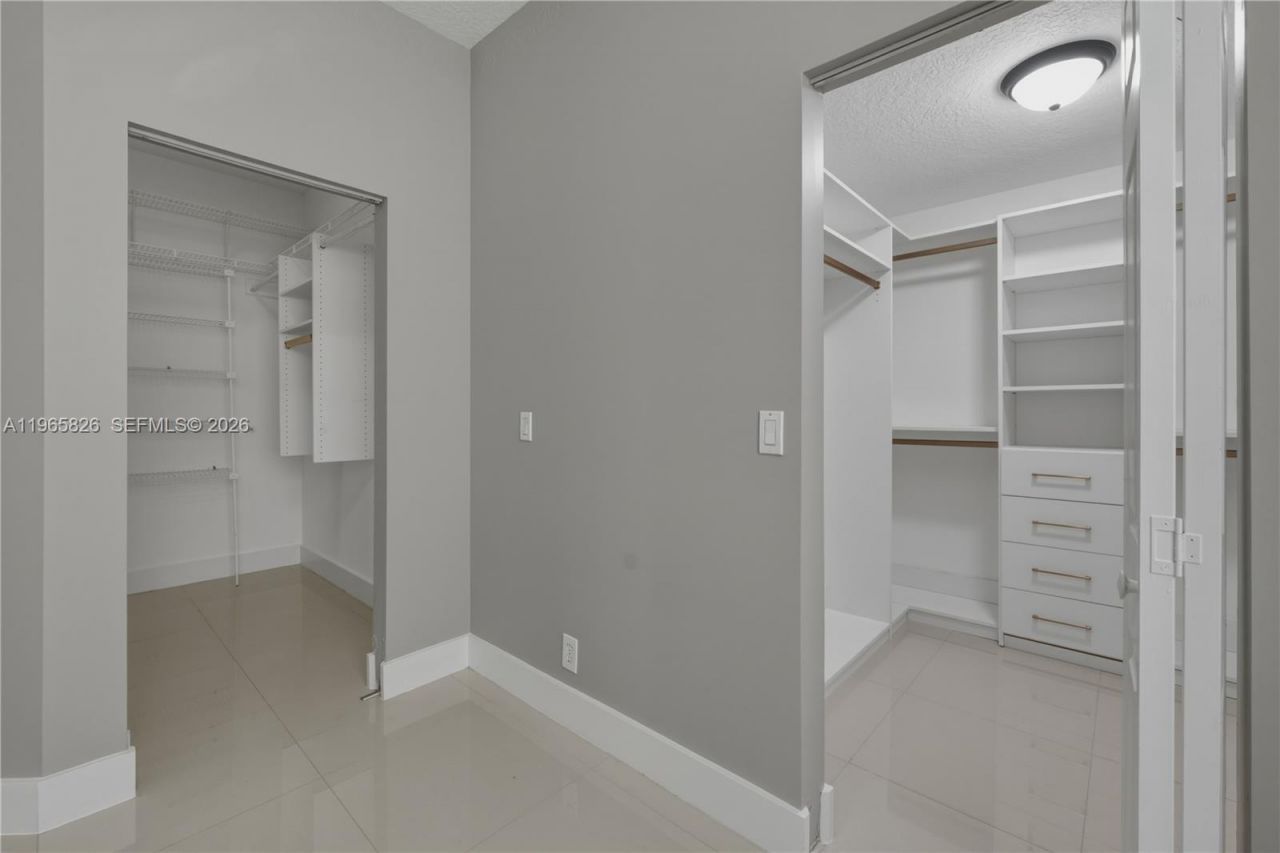 5285 NW 112th Ter, Coral Springs, FL 33076 Photo