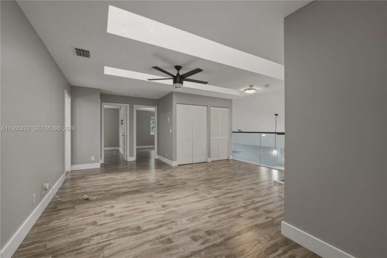 5285 NW 112th Ter, Coral Springs, FL 33076 Photo