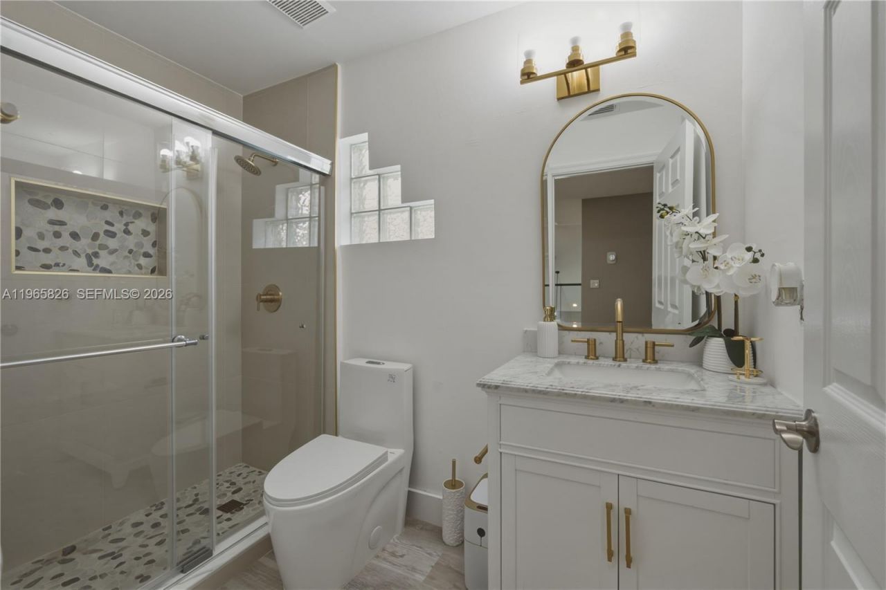 5285 NW 112th Ter, Coral Springs, FL 33076 Photo
