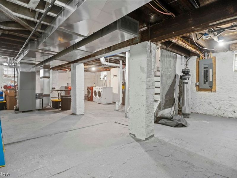 1842 Crawford Road, Cleveland, OH 44106 Photo 10