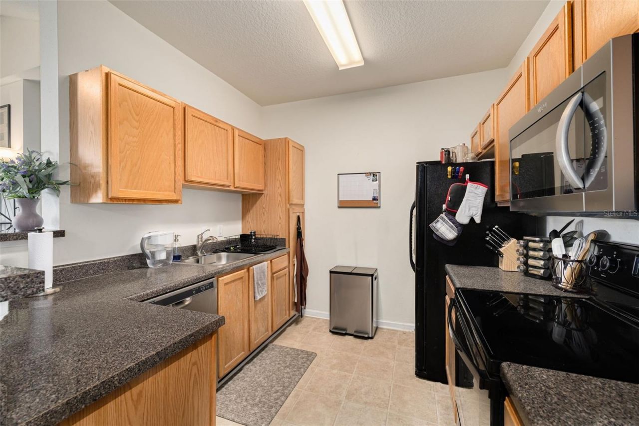 4802 W 51st Street, Unit 812, Bradenton, FL 34210 Photo