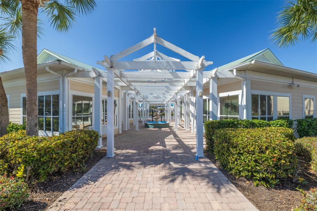 4802 W 51st Street, Unit 812, Bradenton, FL 34210 Photo