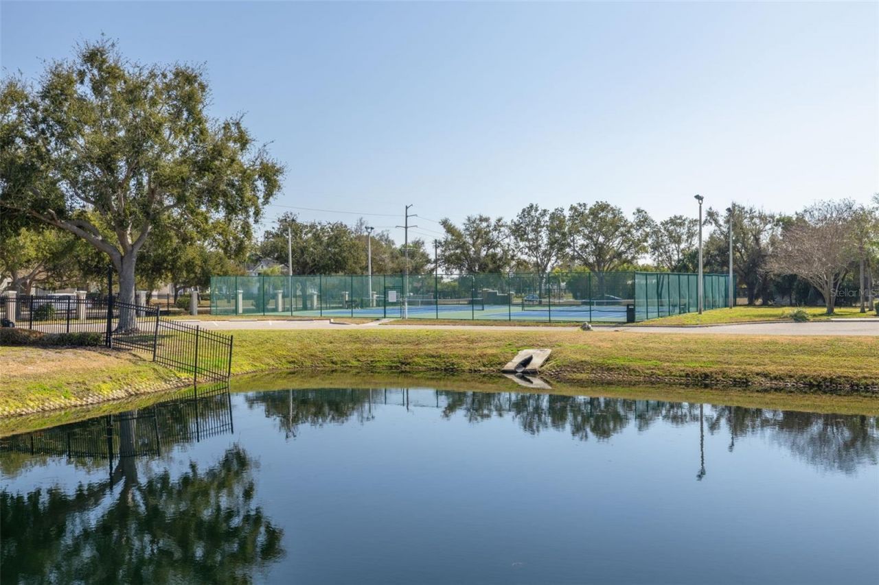 4802 W 51st Street, Unit 812, Bradenton, FL 34210 Photo