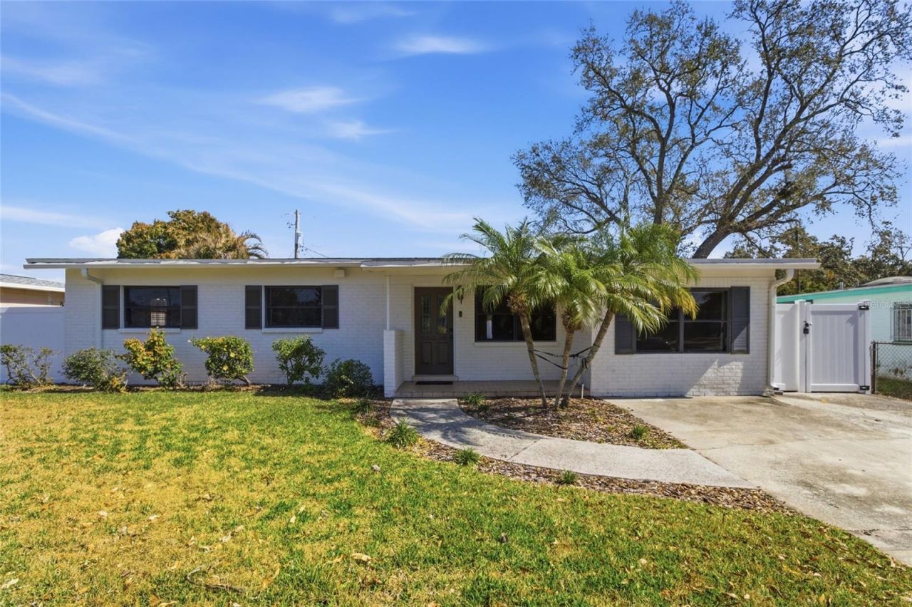 4511 N Lincoln Avenue, Tampa, FL 33614 Main Photo