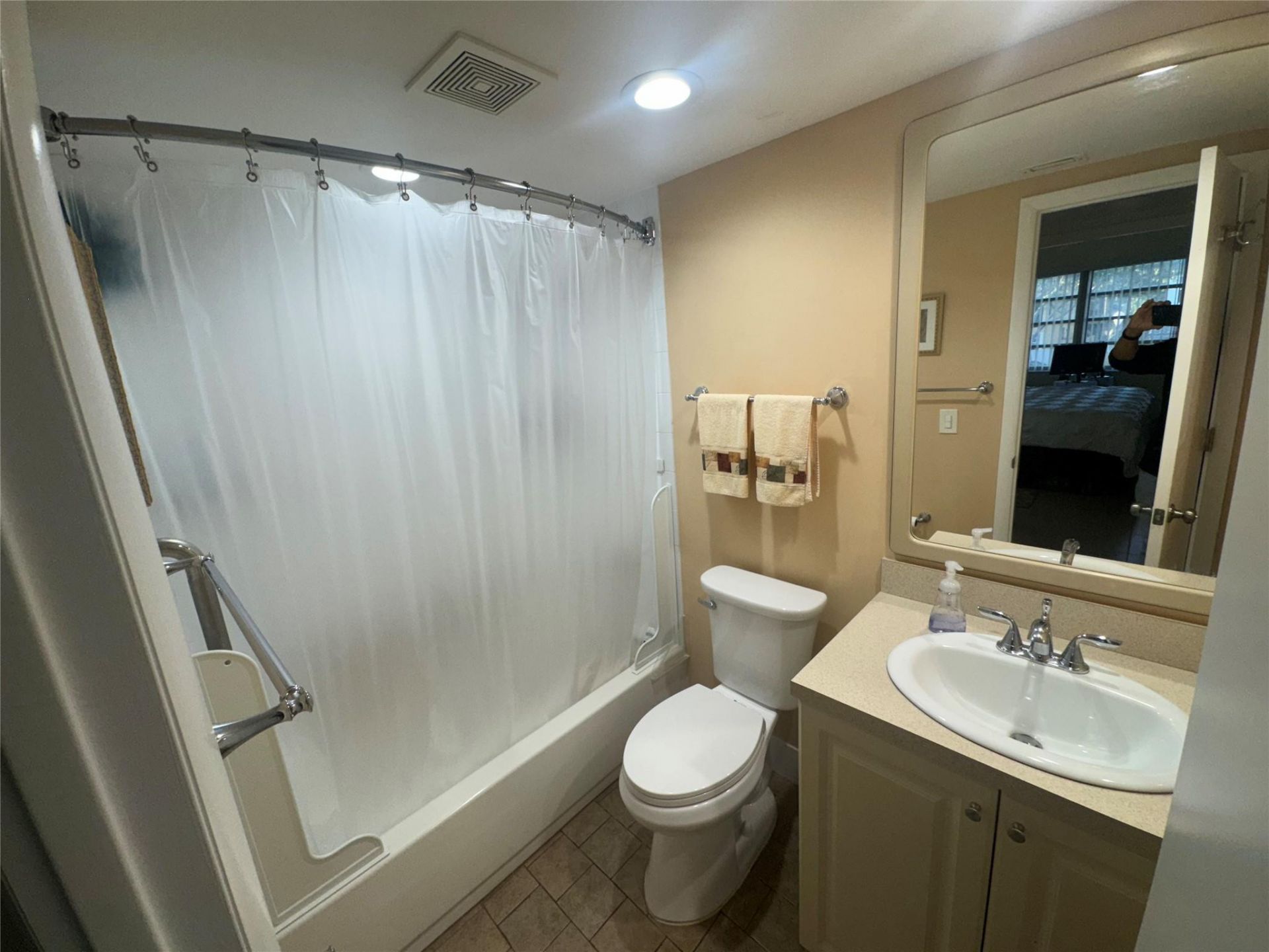 1967 S Ocean Boulevard, Unit 228 D, Pompano Beach, FL 33062 Photo