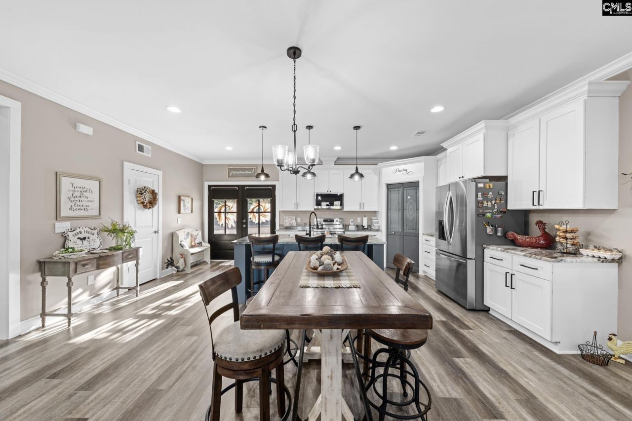 3741 Summerland Highway  Photo 6