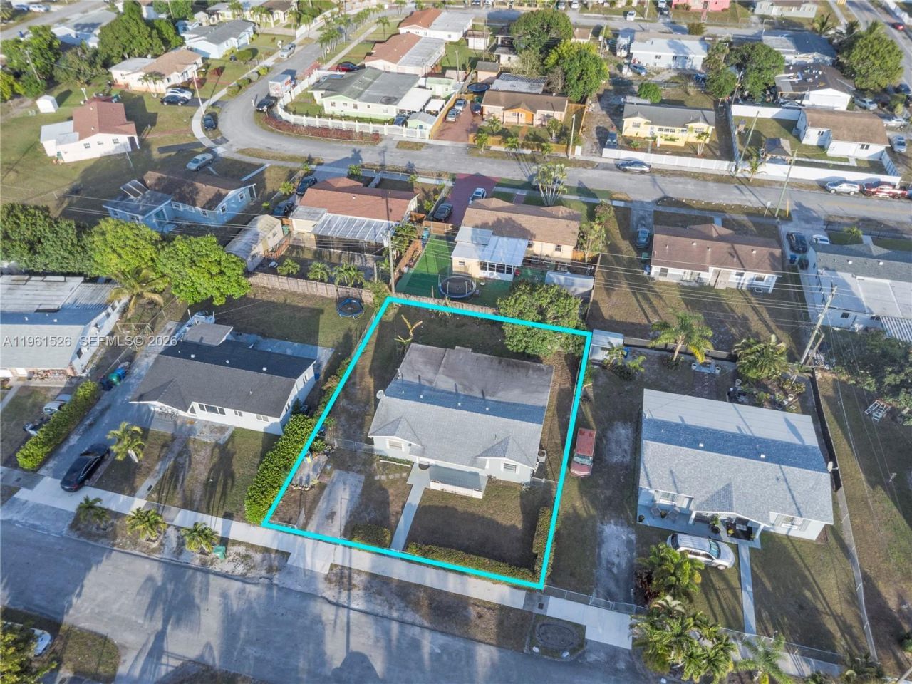 21131 NW 30th Ct, Miami Gardens, FL 33056 Photo