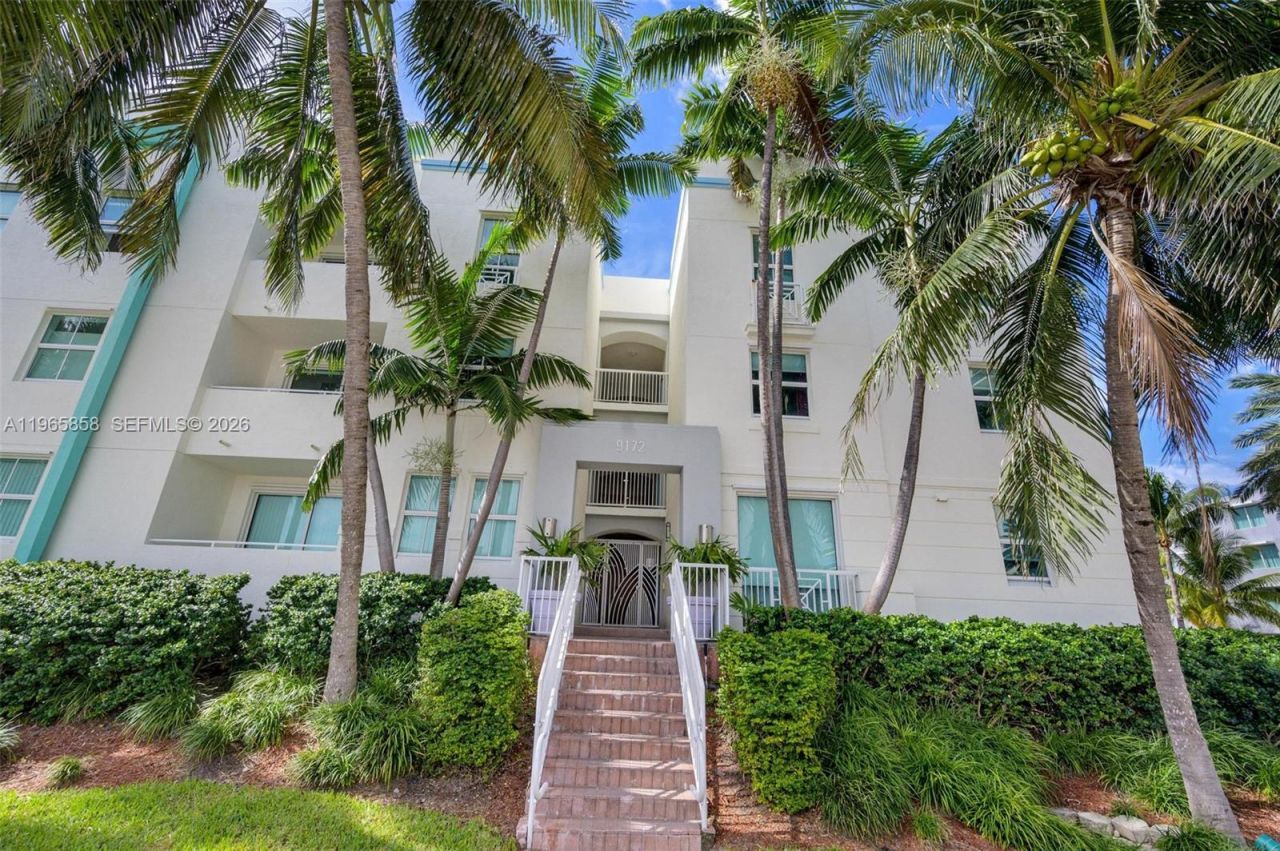 9172 Collins Ave, Unit 210, Surfside, FL 33154 Photo