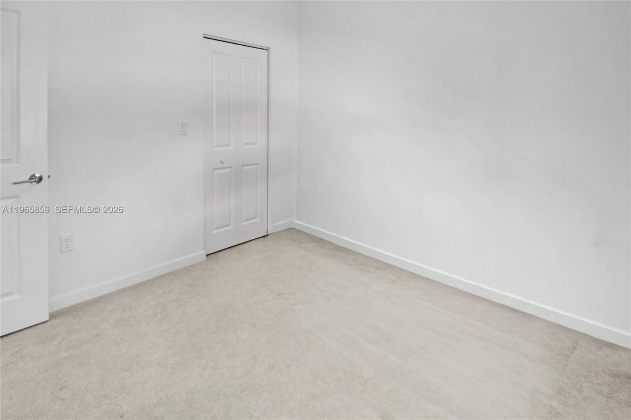 656 NW 203rd Ter , Miami Gardens, FL 33169 Photo