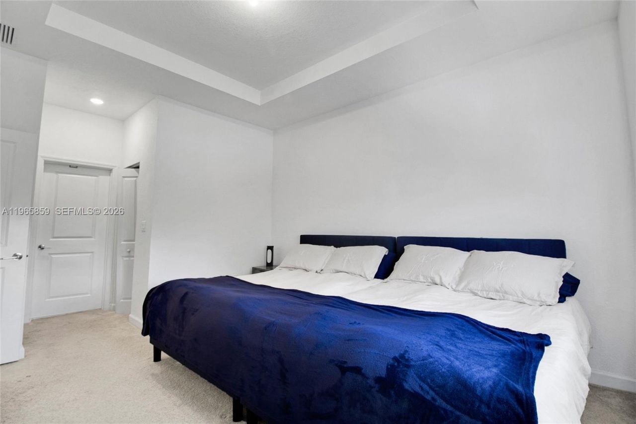 656 NW 203rd Ter , Miami Gardens, FL 33169 Photo