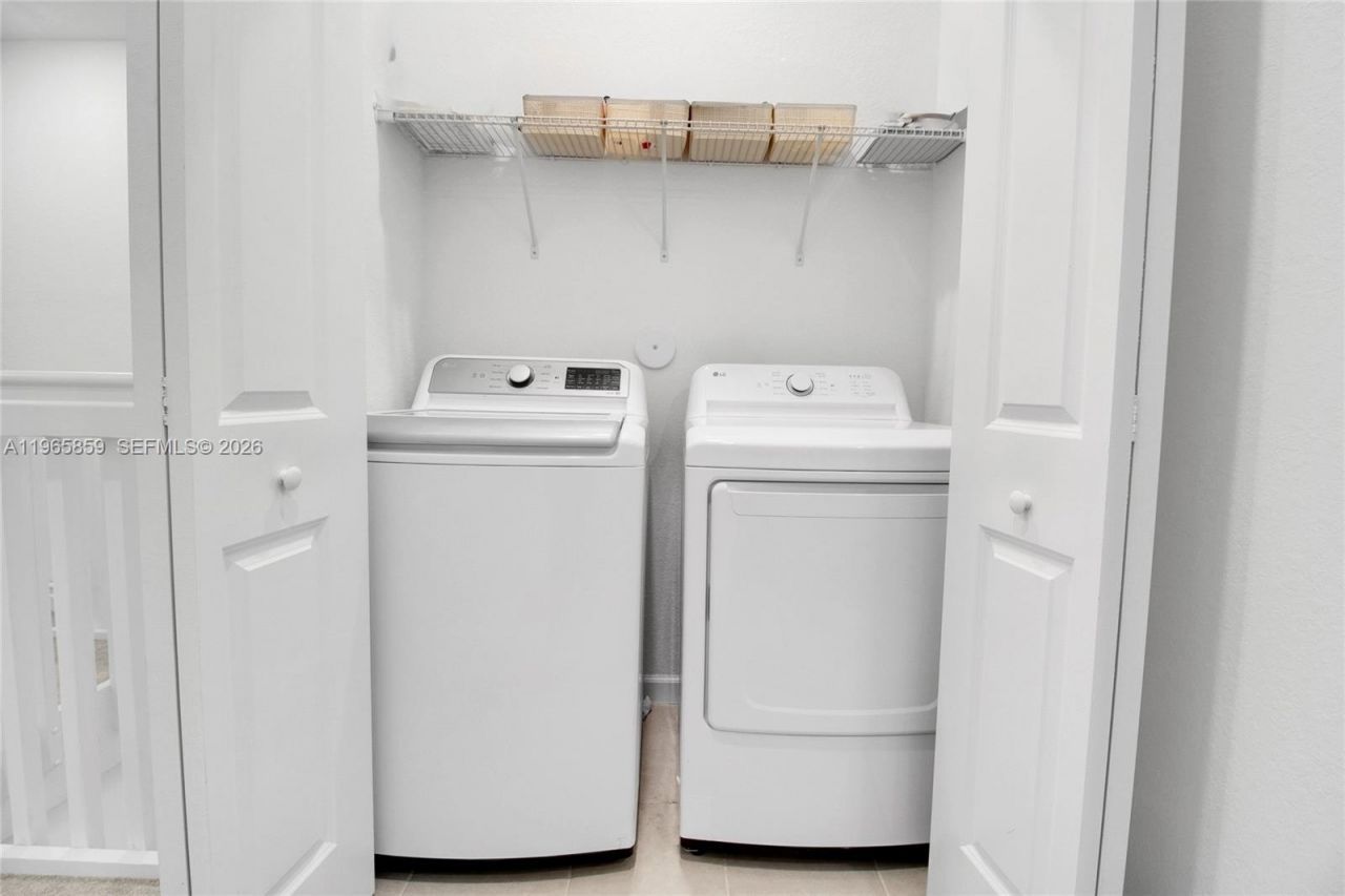 656 NW 203rd Ter , Miami Gardens, FL 33169 Photo