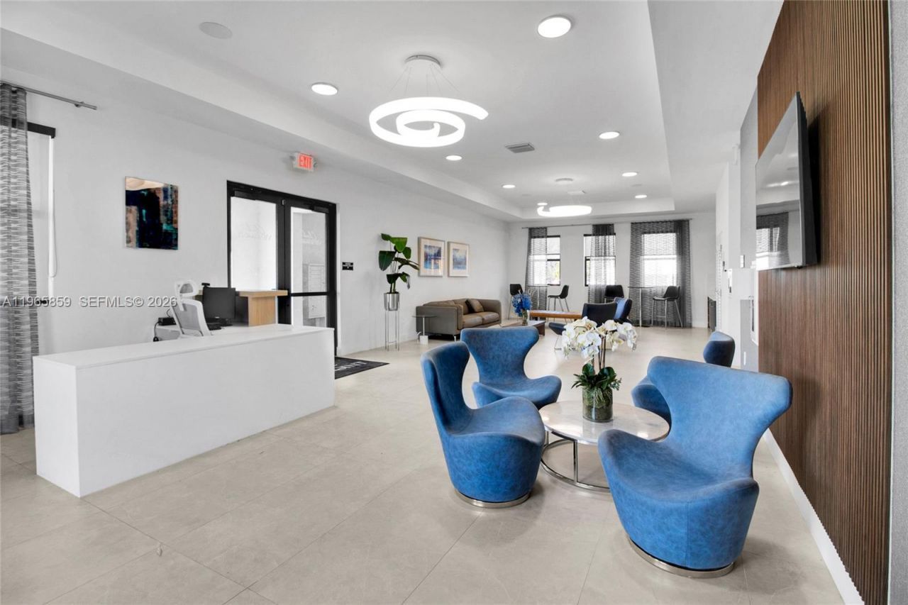 656 NW 203rd Ter , Miami Gardens, FL 33169 Photo