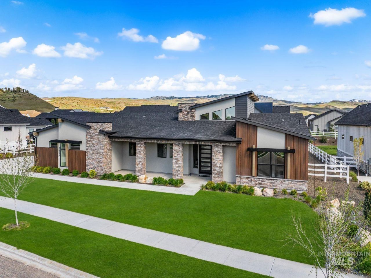 14370 N Pepin Way, Boise, ID 83714 Main Photo