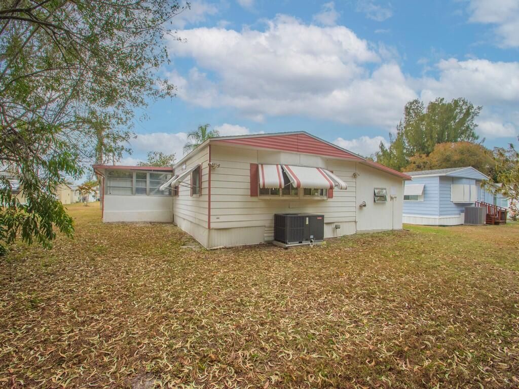 10 Padre, Port Saint Lucie, FL 34952 Photo