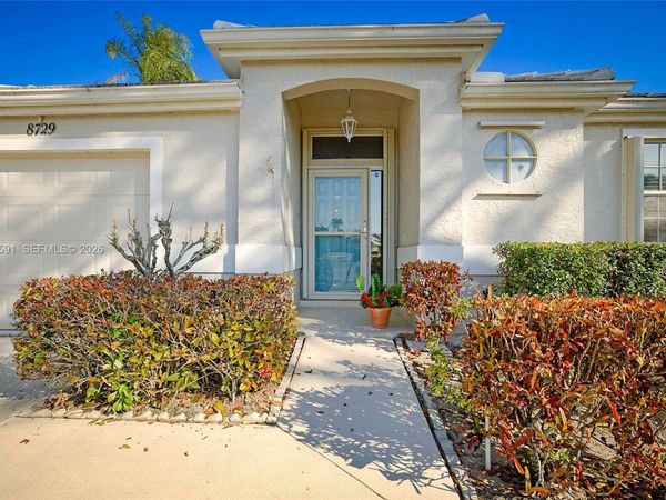 8729 SE Riverfront Ter, Jupiter, FL 33469