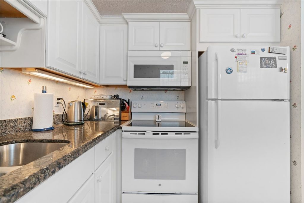 5400 Highway A1a, Unit C21, Indian River Shores, FL 32963 Photo