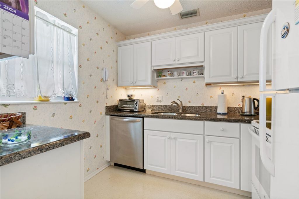 5400 Highway A1a, Unit C21, Indian River Shores, FL 32963 Photo