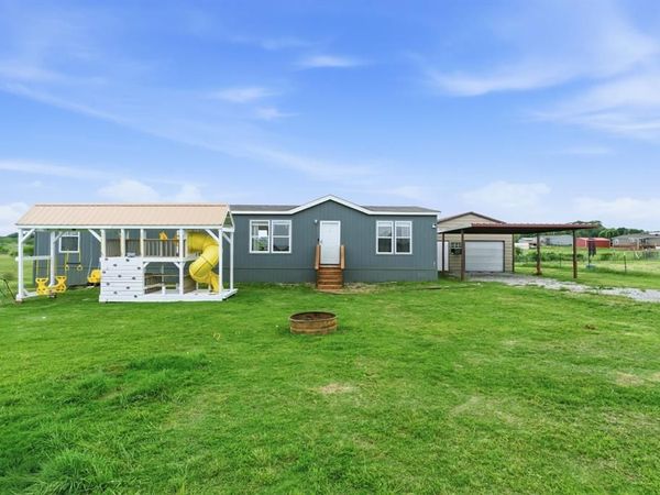 126 Common Way, Boyd, TX 76023