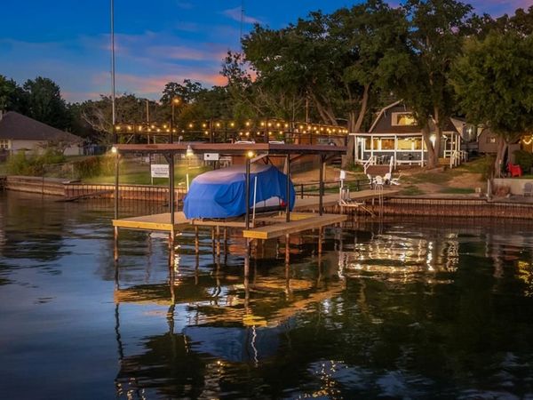 114 Harbor Drive, Gun Barrel City, TX 75156