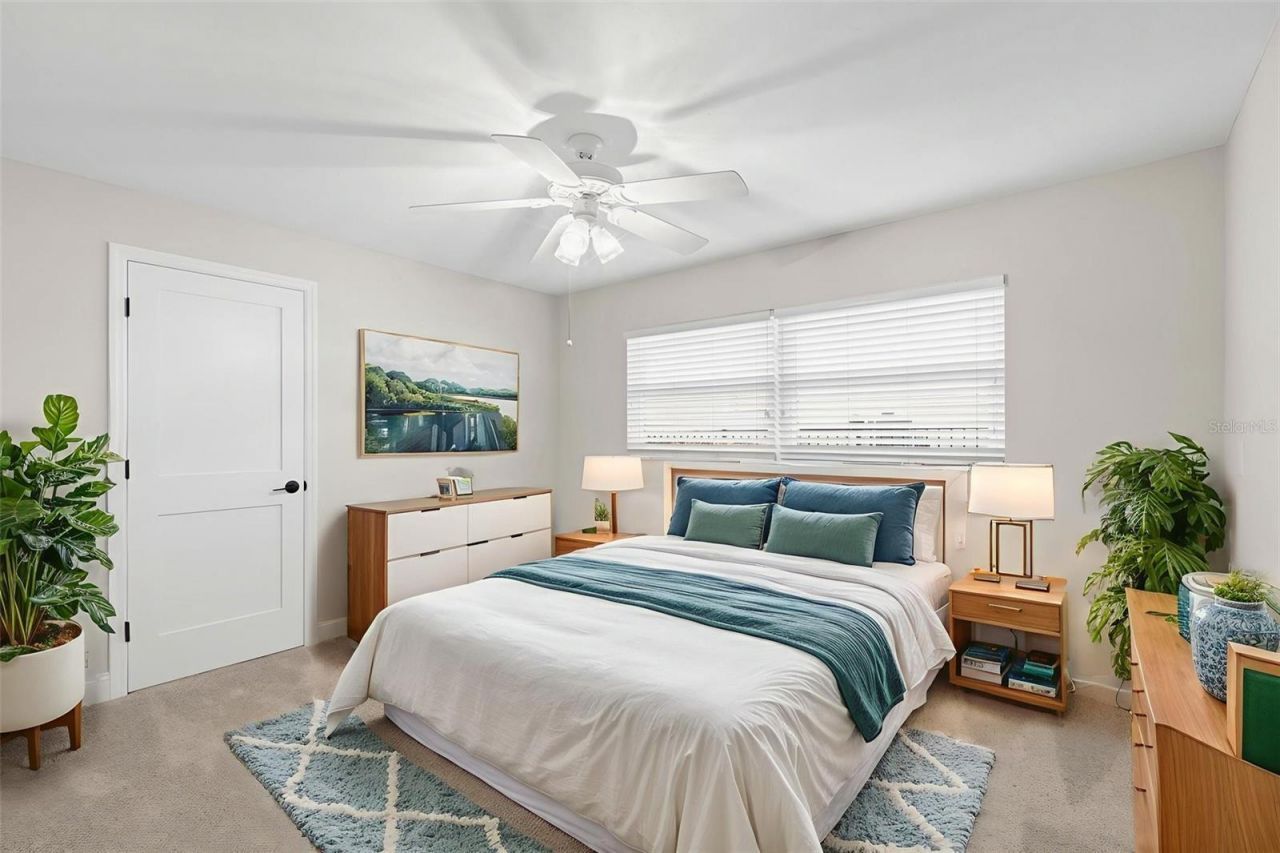 2035 Hawaii Avenue Ne, Saint Petersburg, FL 33703 Photo