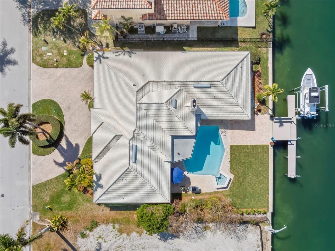 2035 Hawaii Avenue Ne, Saint Petersburg, FL 33703 Photo